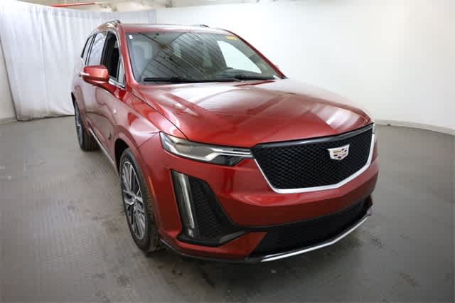 Thumbnail: 2022 Cadillac XT6 - 11