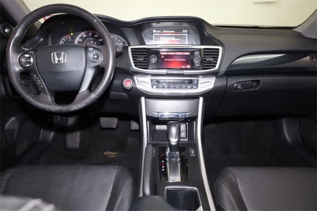 Thumbnail: 2015 Honda Accord - 17