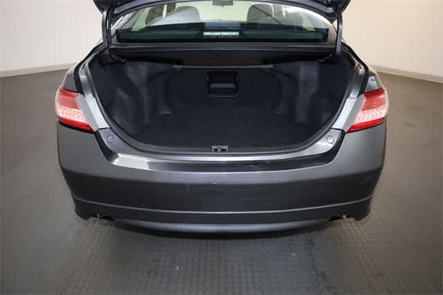 Thumbnail: 2011 Toyota Camry - 30