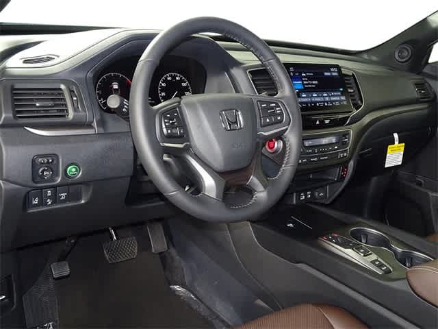 Thumbnail: 2025 Honda Ridgeline - 13