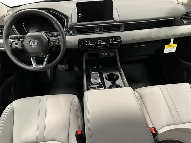 2025 Honda Pilot EX-L 17