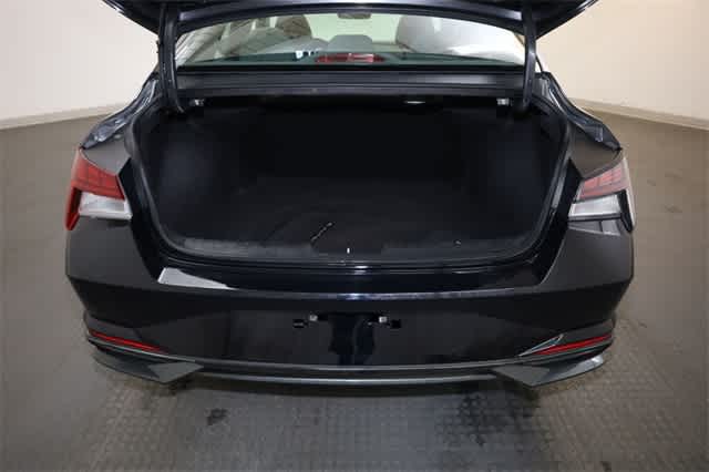 Thumbnail: 2021 Hyundai Elantra - 35