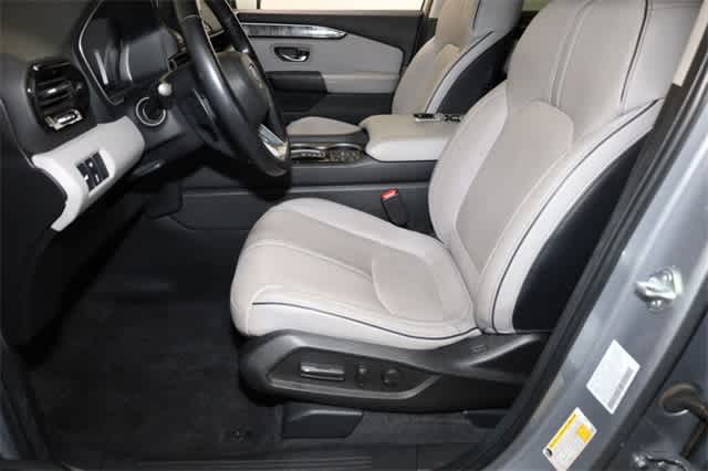 Thumbnail: 2023 Honda Pilot - 15