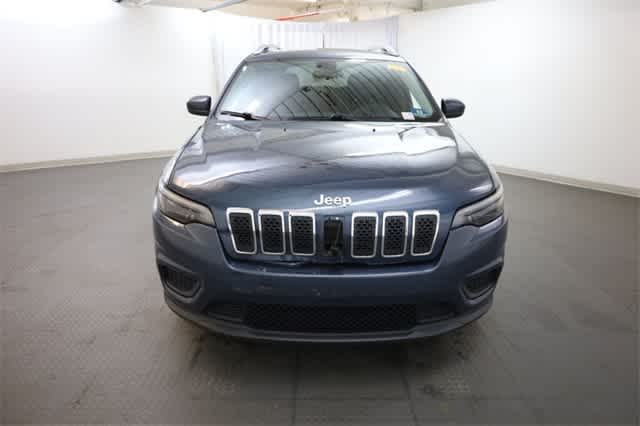 Thumbnail: 2020 Jeep Cherokee - 12