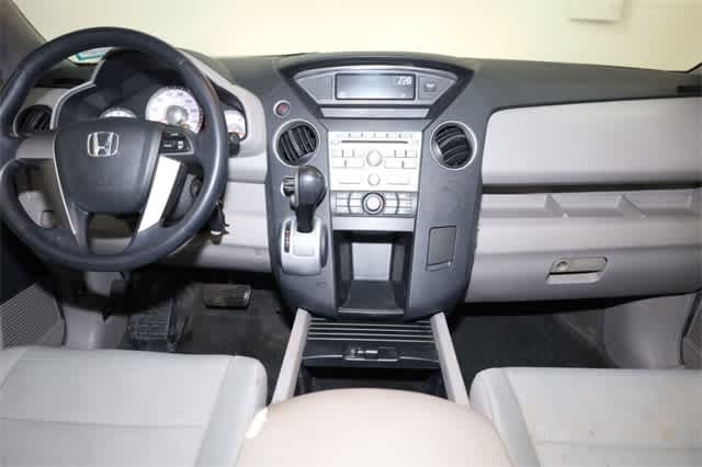 Thumbnail: 2011 Honda Pilot - 17