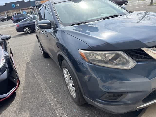 Thumbnail: 2015 Nissan Rogue - 16