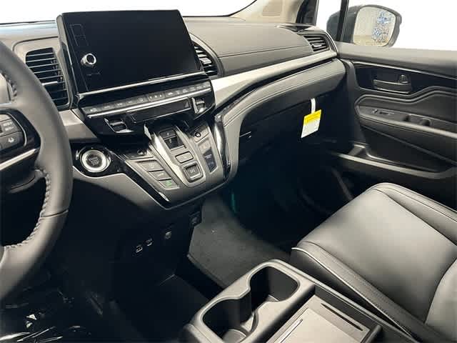 Thumbnail: 2026 Honda Odyssey - 18