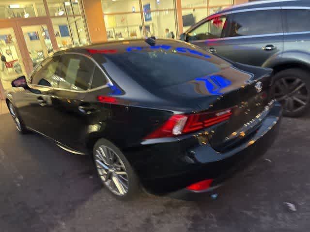 Thumbnail: 2014 Lexus IS - 8