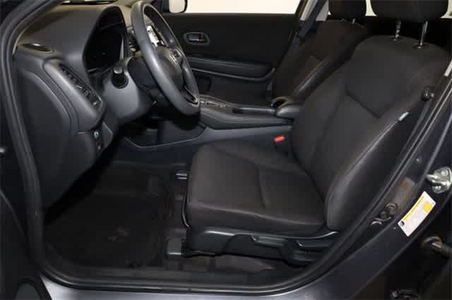 Thumbnail: 2017 Honda HR-V - 15