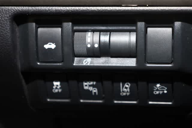 Thumbnail: 2018 Subaru Legacy - 19