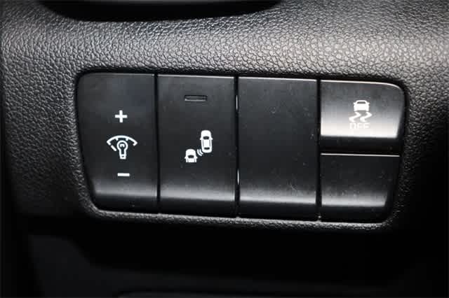 Thumbnail: 2018 Kia Sportage - 26