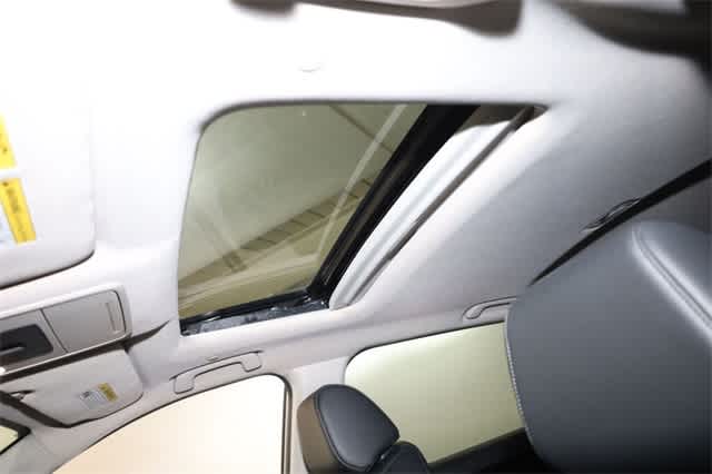 Thumbnail: 2023 Honda CR-V - 28