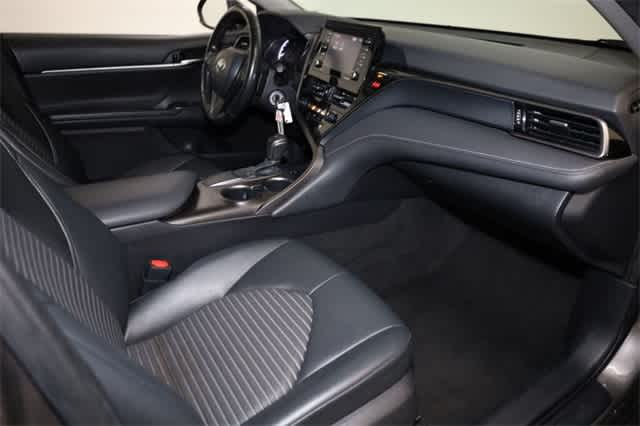 Thumbnail: 2021 Toyota Camry - 19