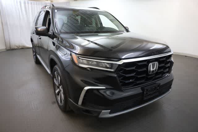 Thumbnail: 2023 Honda Pilot - 11