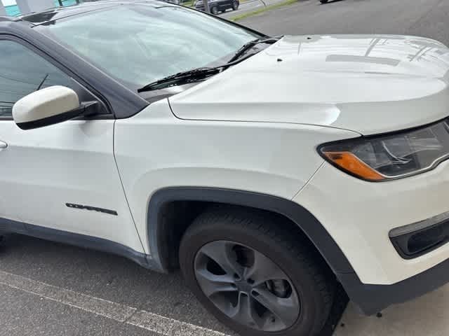 Thumbnail: 2019 Jeep Compass - 14