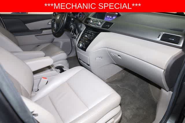 Thumbnail: 2013 Honda Odyssey - 33