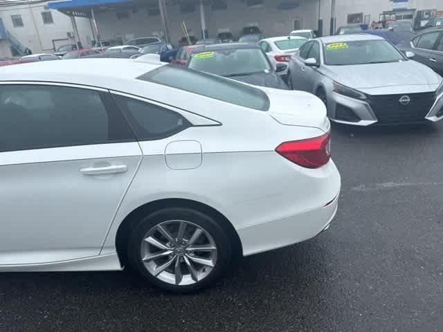 2022 Honda Accord LX 8