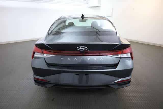 Thumbnail: 2021 Hyundai Elantra - 6