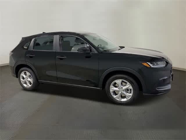 2025 Honda HR-V LX 7