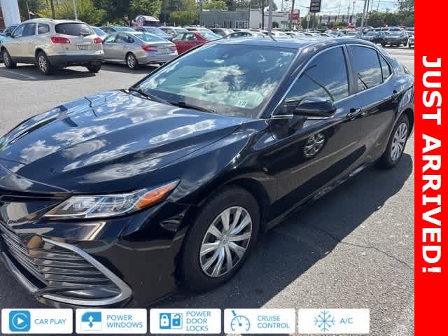 Thumbnail: 2022 Toyota Camry - 1