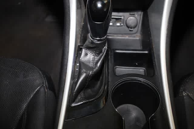 Thumbnail: 2014 Hyundai Sonata - 30