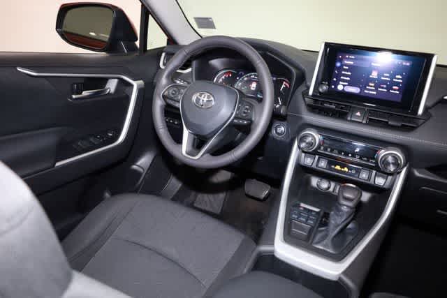 Thumbnail: 2023 Toyota RAV4 - 22