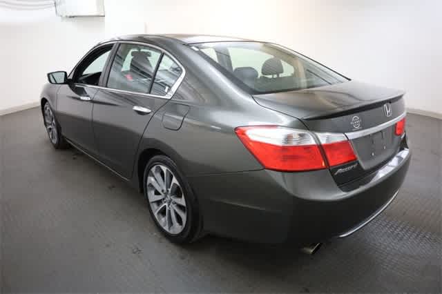 Thumbnail: 2013 Honda Accord - 4