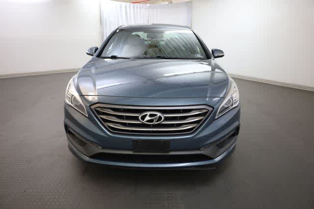 Thumbnail: 2015 Hyundai Sonata - 12