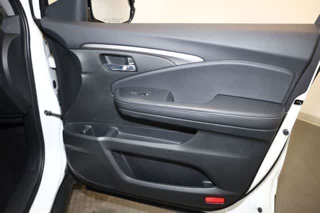 Thumbnail: 2023 Honda Ridgeline - 22