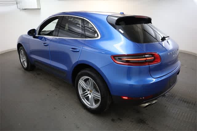 Thumbnail: 2017 Porsche Macan - 4