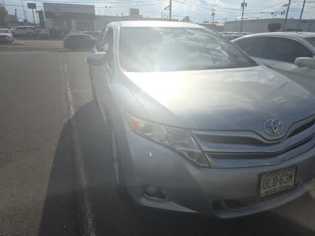 Thumbnail: 2015 Toyota Venza - 18