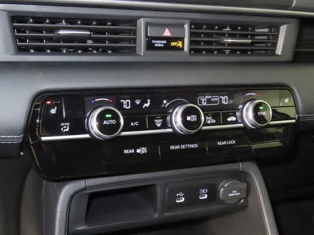 Thumbnail: 2026 Honda Pilot - 16