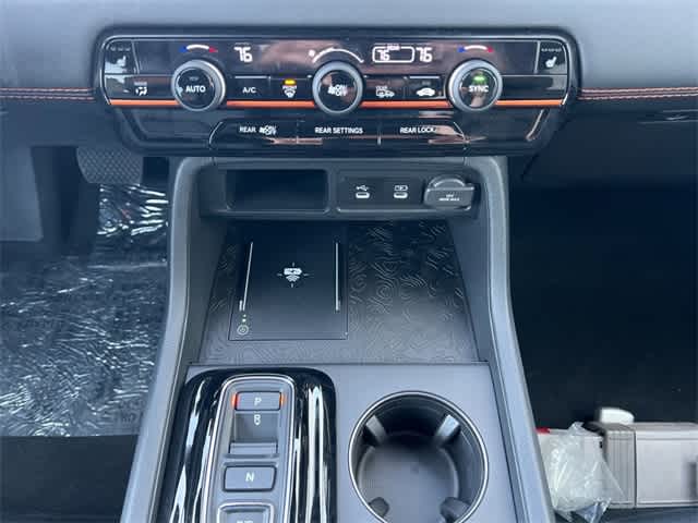 Thumbnail: 2026 Honda Pilot - 15