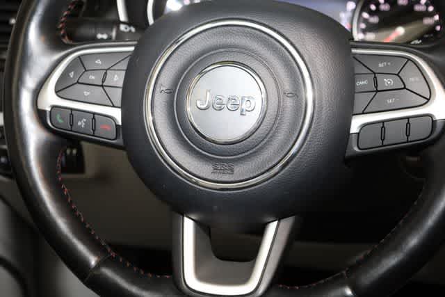 Thumbnail: 2020 Jeep Compass - 32