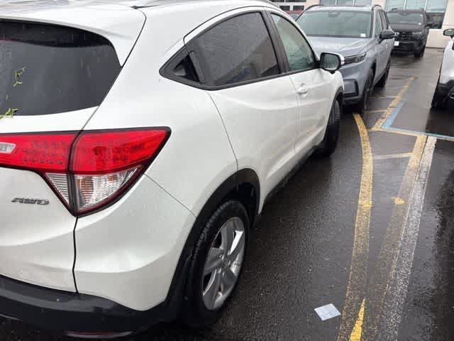 Thumbnail: 2019 Honda HR-V - 13