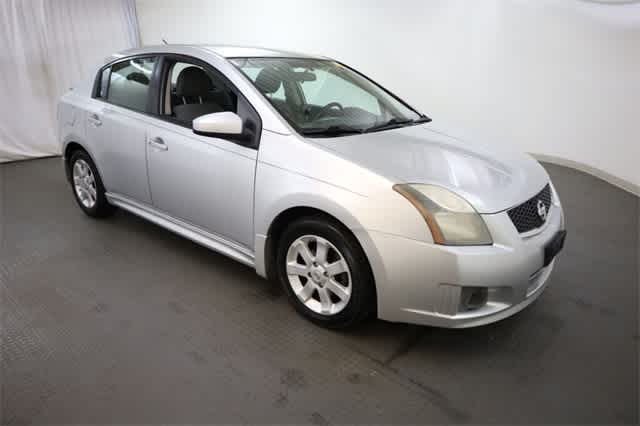Thumbnail: 2012 Nissan Sentra - 10