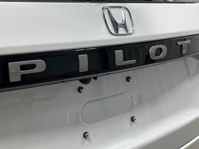 Thumbnail: 2026 Honda Pilot - 7