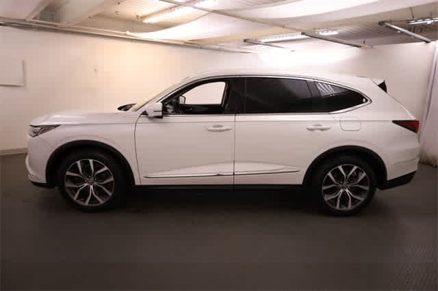 Thumbnail: 2023 Acura MDX - 3