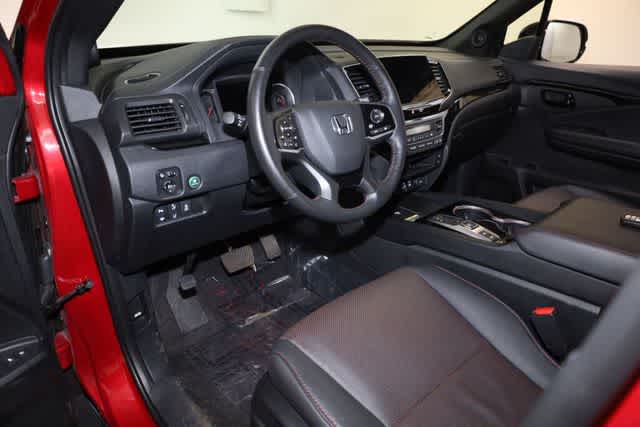 Thumbnail: 2024 Honda Passport - 14