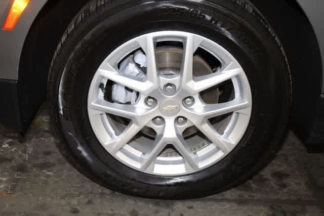 Thumbnail: 2024 Chevrolet Equinox - 36