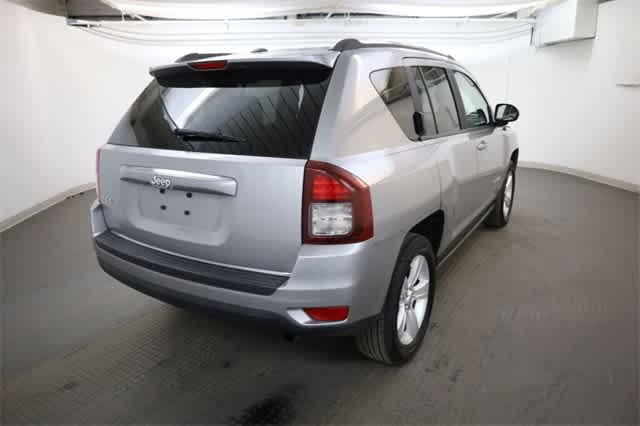 Thumbnail: 2015 Jeep Compass - 7
