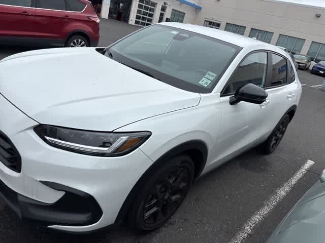 Thumbnail: 2023 Honda HR-V - 2