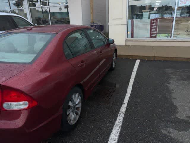 Thumbnail: 2011 Honda Civic - 12