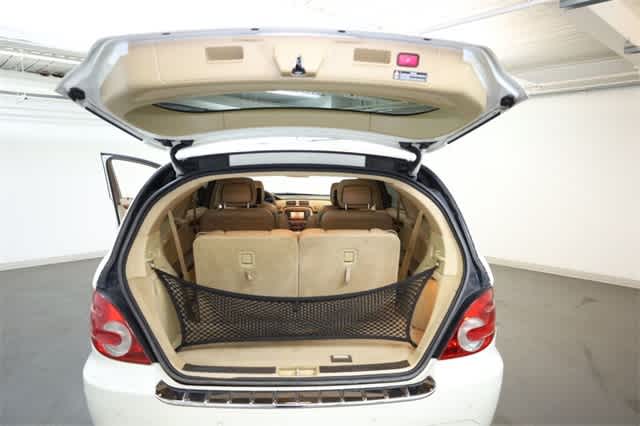 Thumbnail: 2008 Mercedes-Benz R-Class - 32