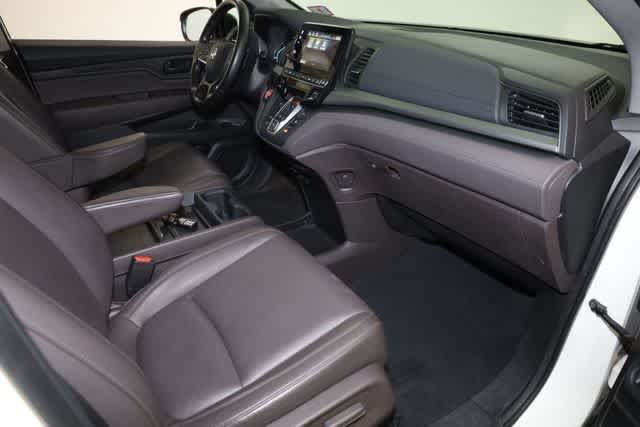 Thumbnail: 2018 Honda Odyssey - 33