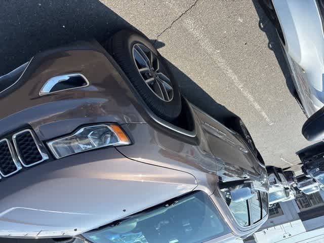 Thumbnail: 2019 Jeep Grand Cherokee - 15