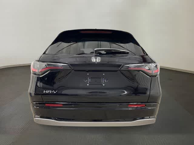 Thumbnail: 2027 Honda HR-V - 4