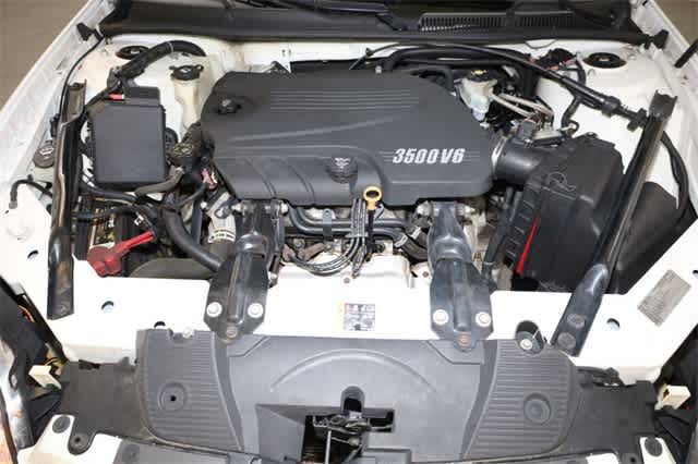 Thumbnail: 2011 Chevrolet Impala - 30