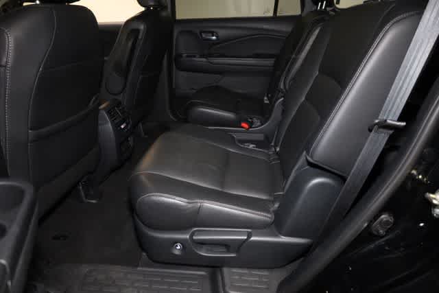 Thumbnail: 2020 Honda Pilot - 21