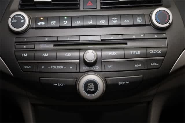 Thumbnail: 2011 Honda Accord - 25